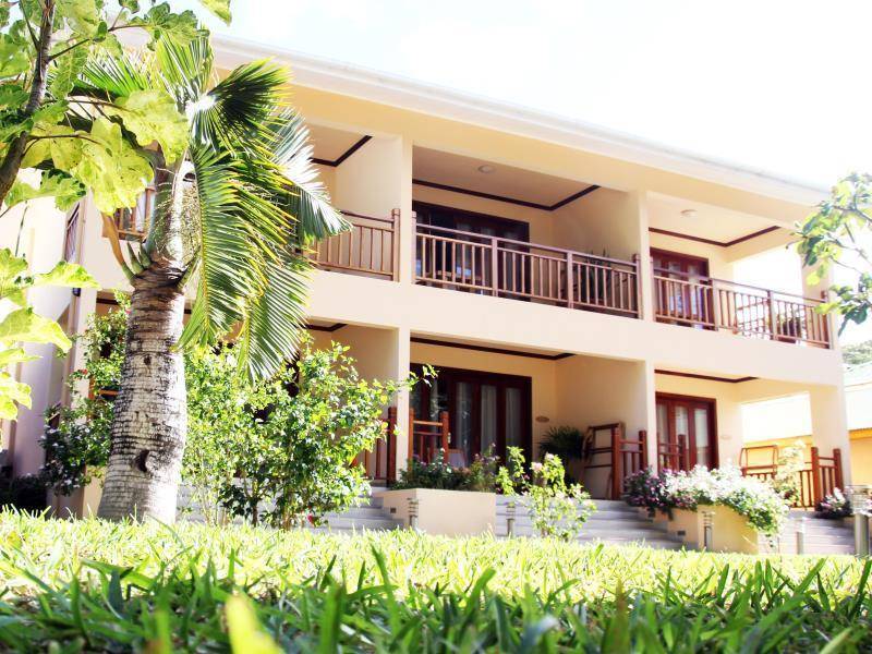 Pirogue Lodge 1