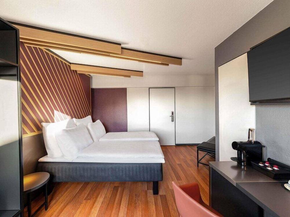 B&B Hotel Düsseldorf-Hbf 1