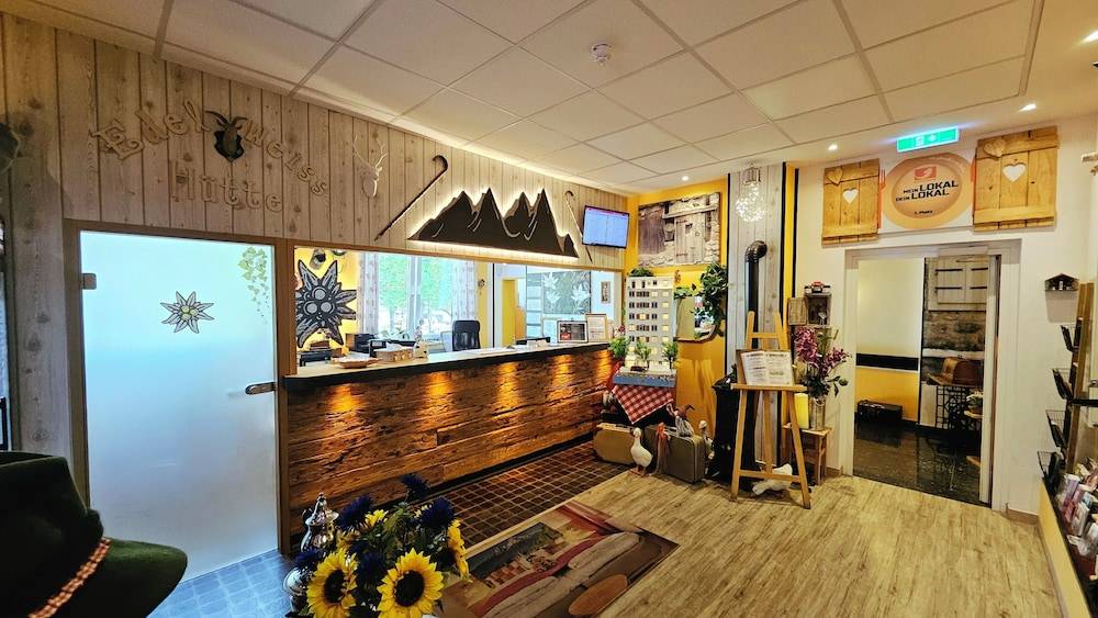Hotel Edel Weiss 2