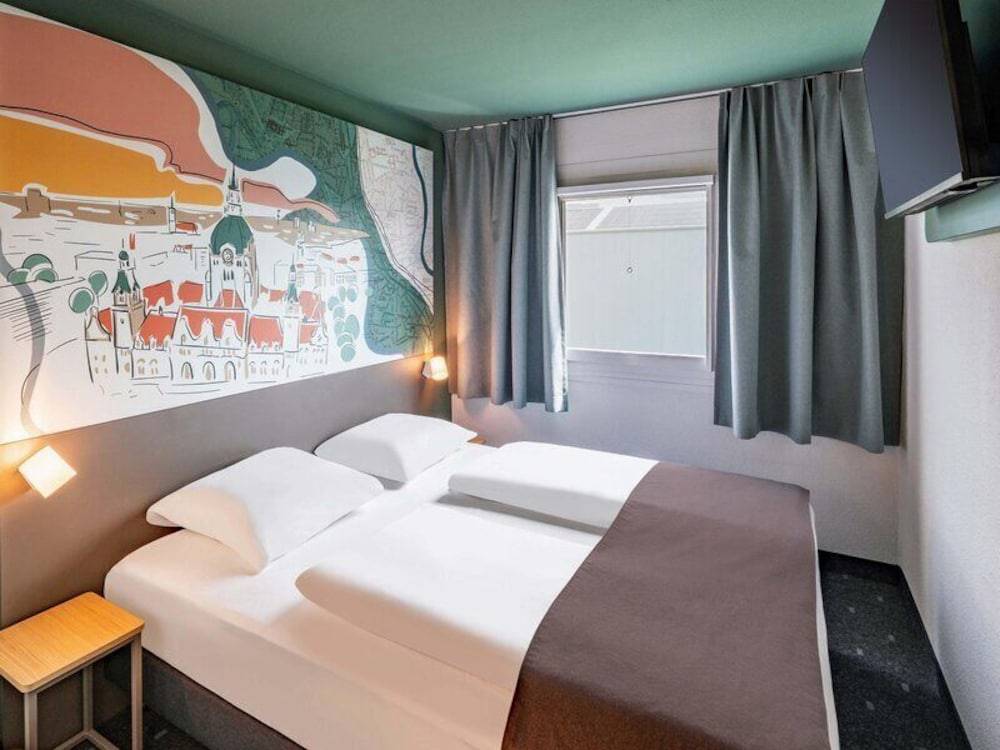 B&B HOTEL Hannover-Garbsen 1