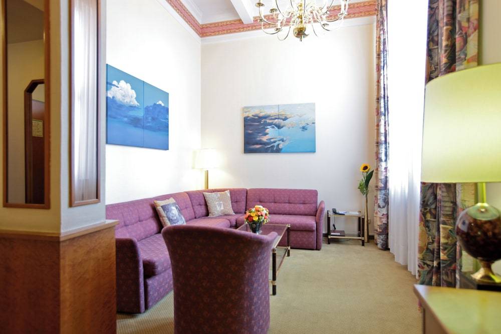 Hotel Viktoria 2