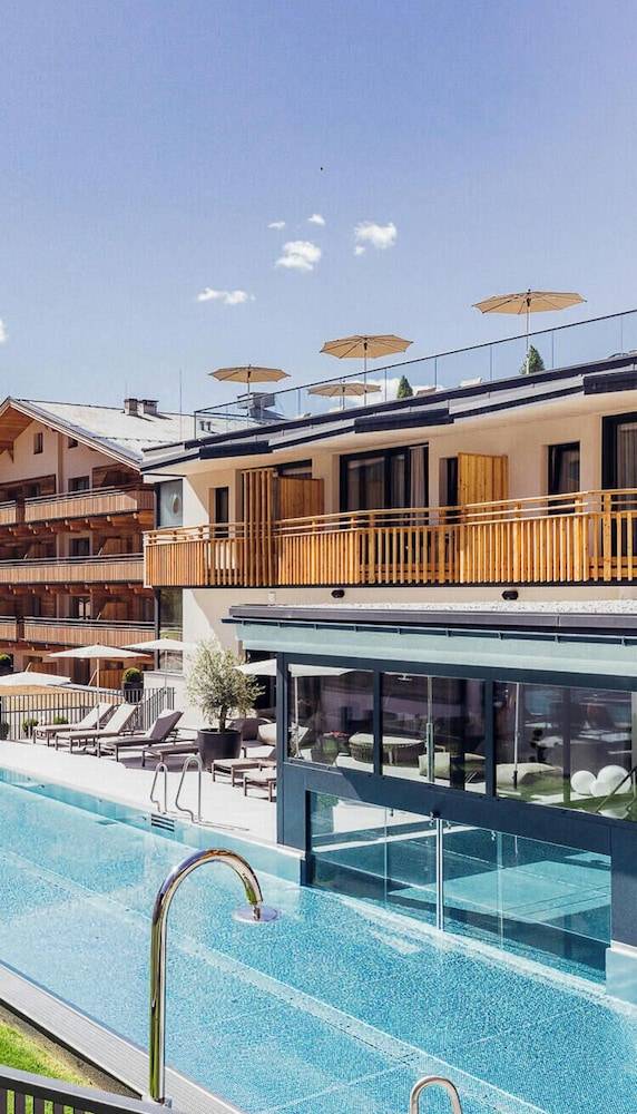 Hotel habicher hof - Your 4-Star Superior Wellness Hideaway 1