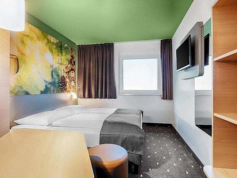 B&B HOTEL Baden-Airpark 1