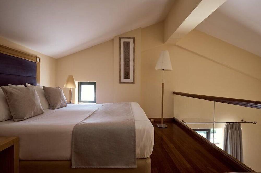 Lindian Dream Seaside Resort- Adults Only 1