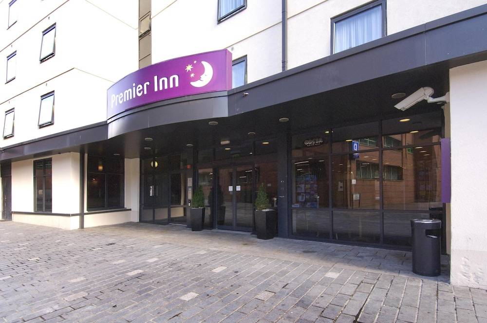 Premier Inn Liverpool City Centre - Moorfields 1