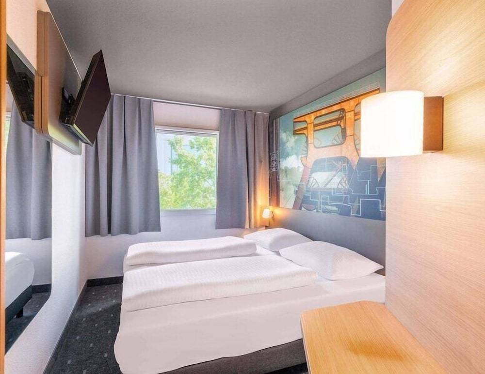B&B HOTEL Essen-Nord 1