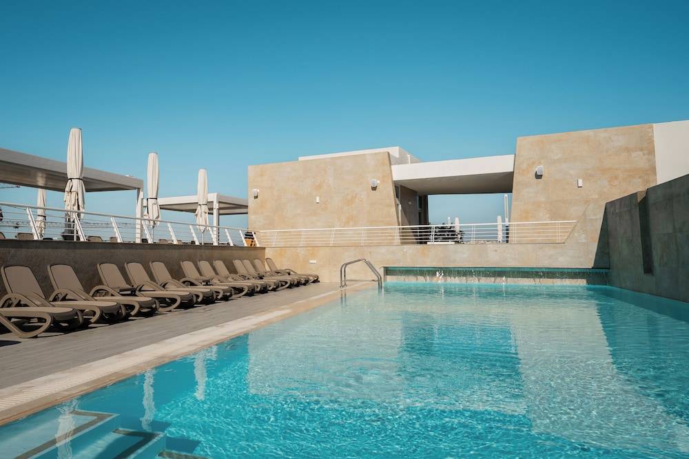 Santana Hotel & SPA 1