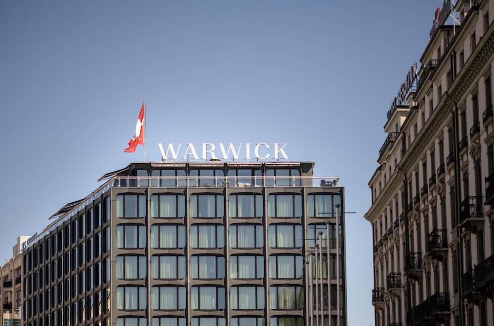 Warwick Geneva 1