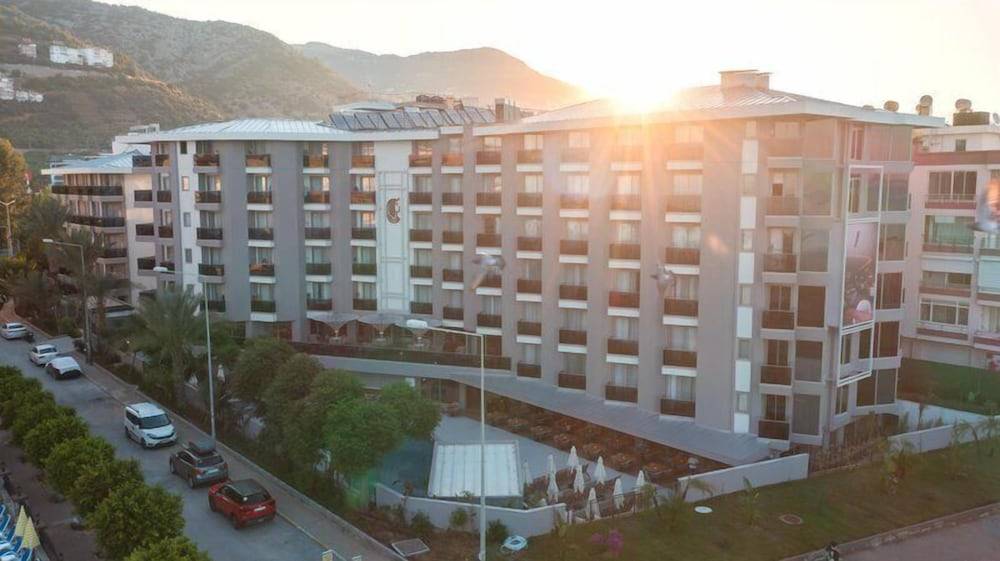 Kleopatra Dreams Beach Hotel 1