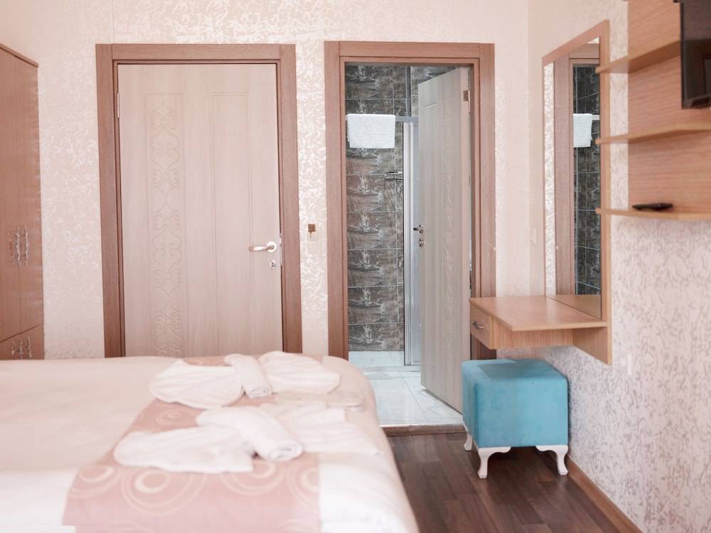 Hotel Megaron 2