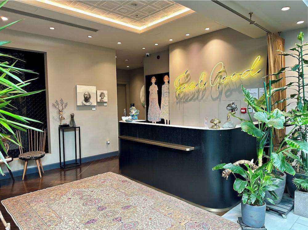 39 Kalamış Marina Hotel & Restaurant 2