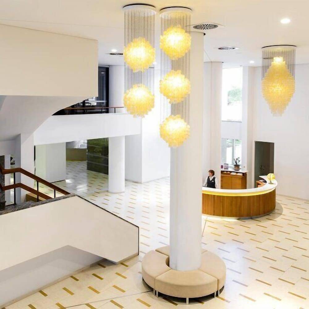 Lucy Hotel 1