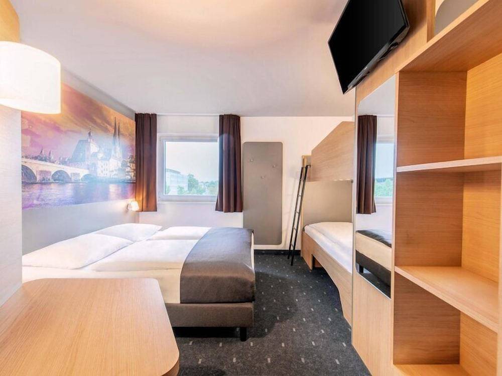 B&B Hotel Regensburg-City 1