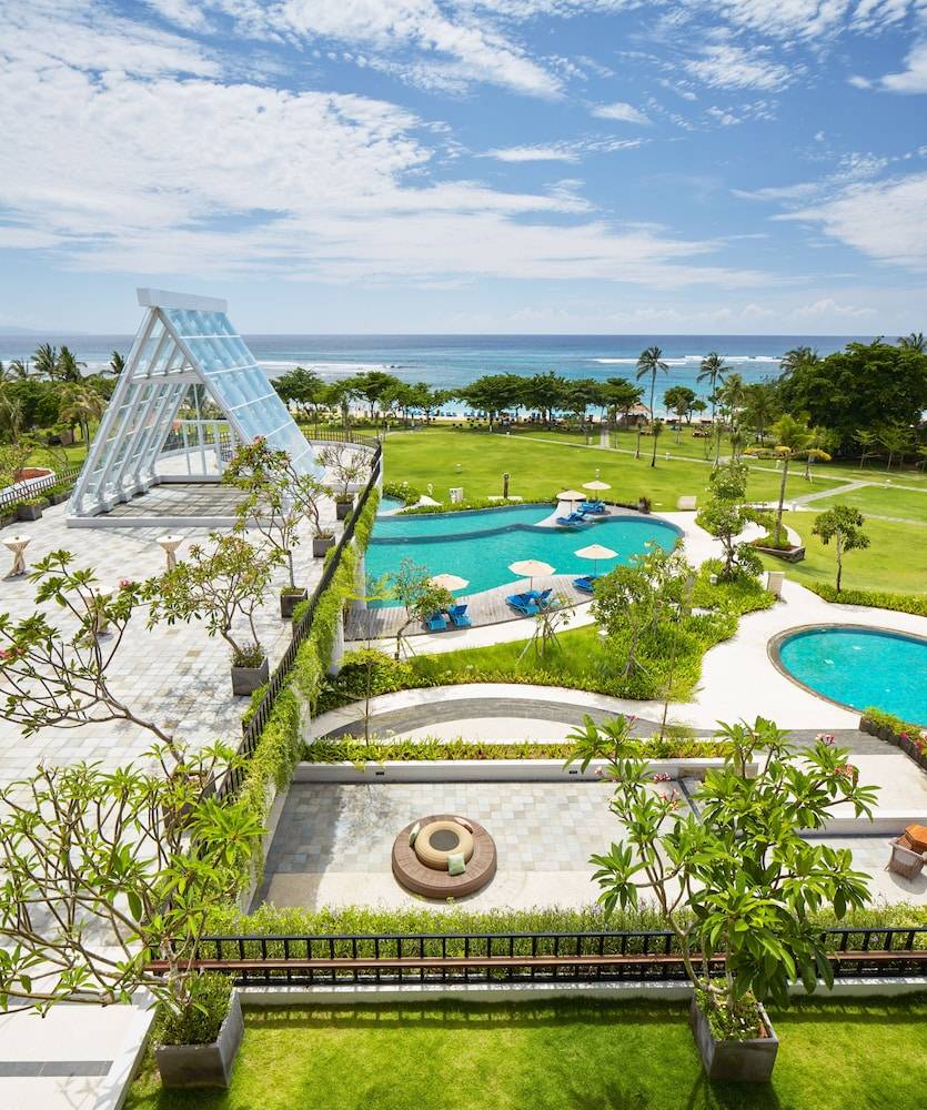 MERUSAKA Nusa Dua 1