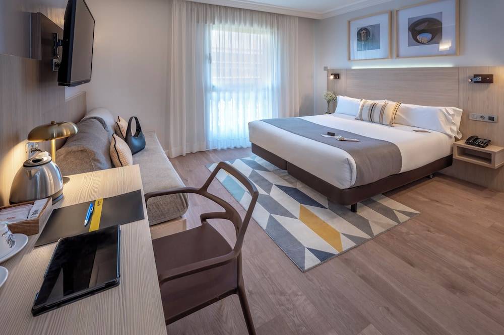 Hotel SERHS Rivoli Rambla 1