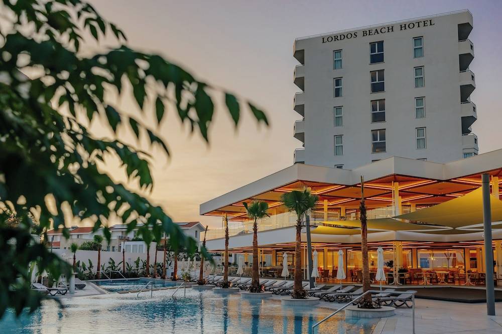 Lordos Beach Hotel & Spa 1