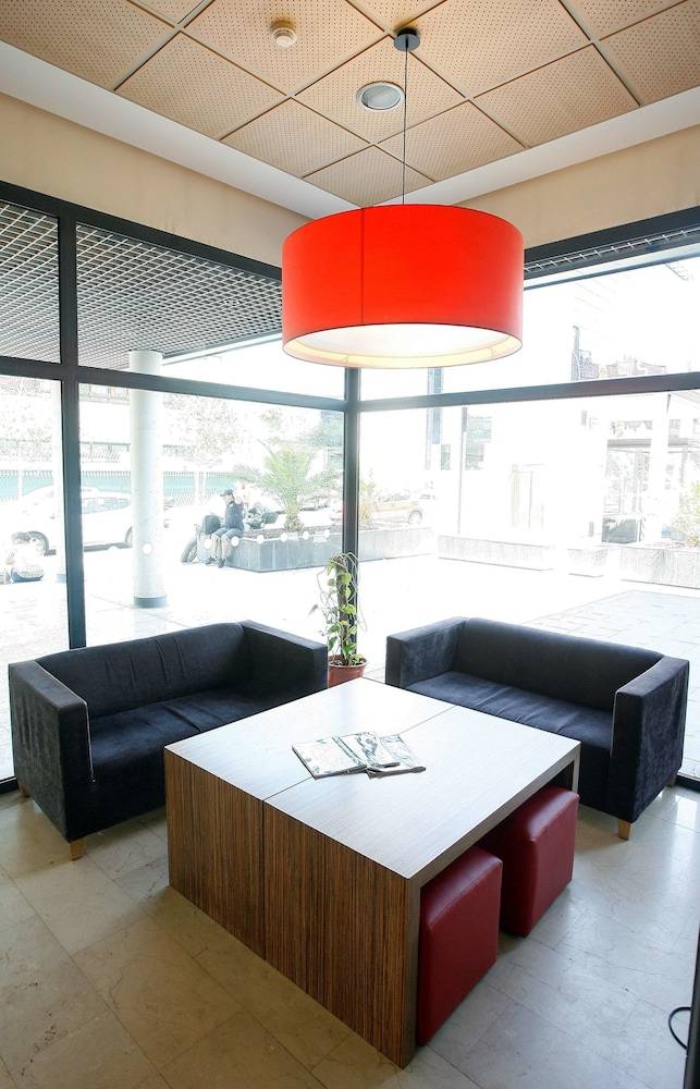 Travelodge Madrid Torrelaguna 2