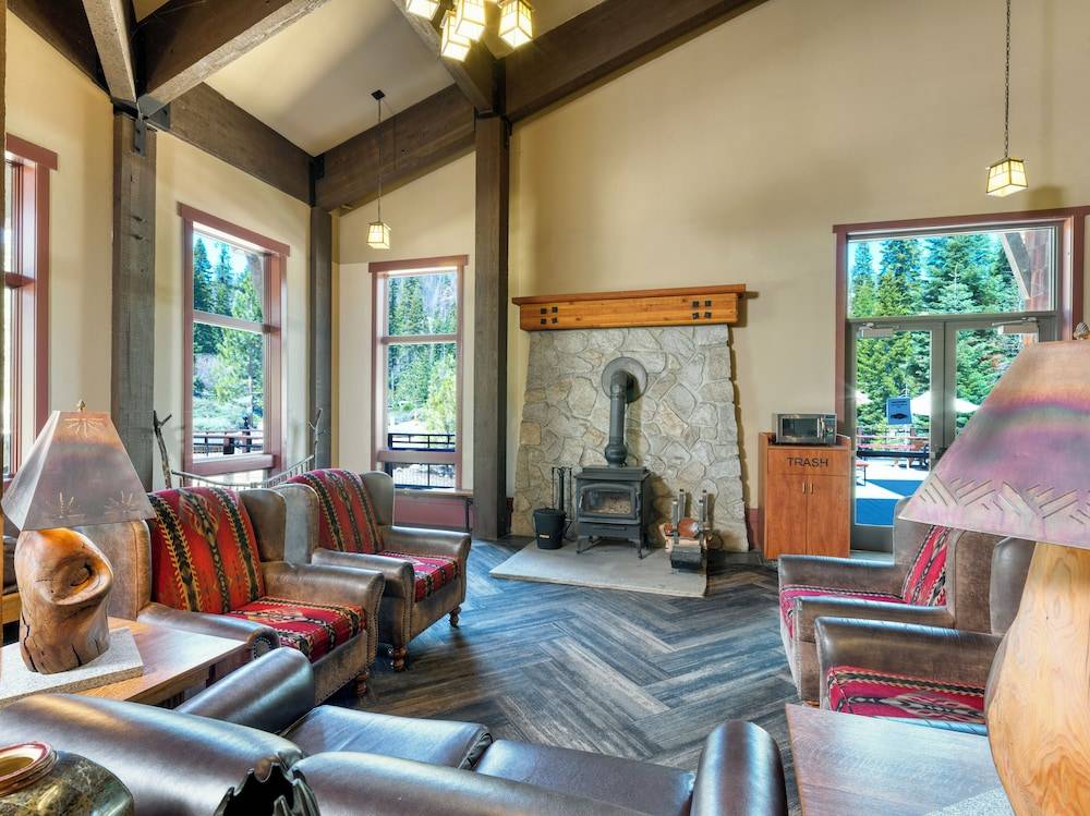 Wuksachi Lodge 2