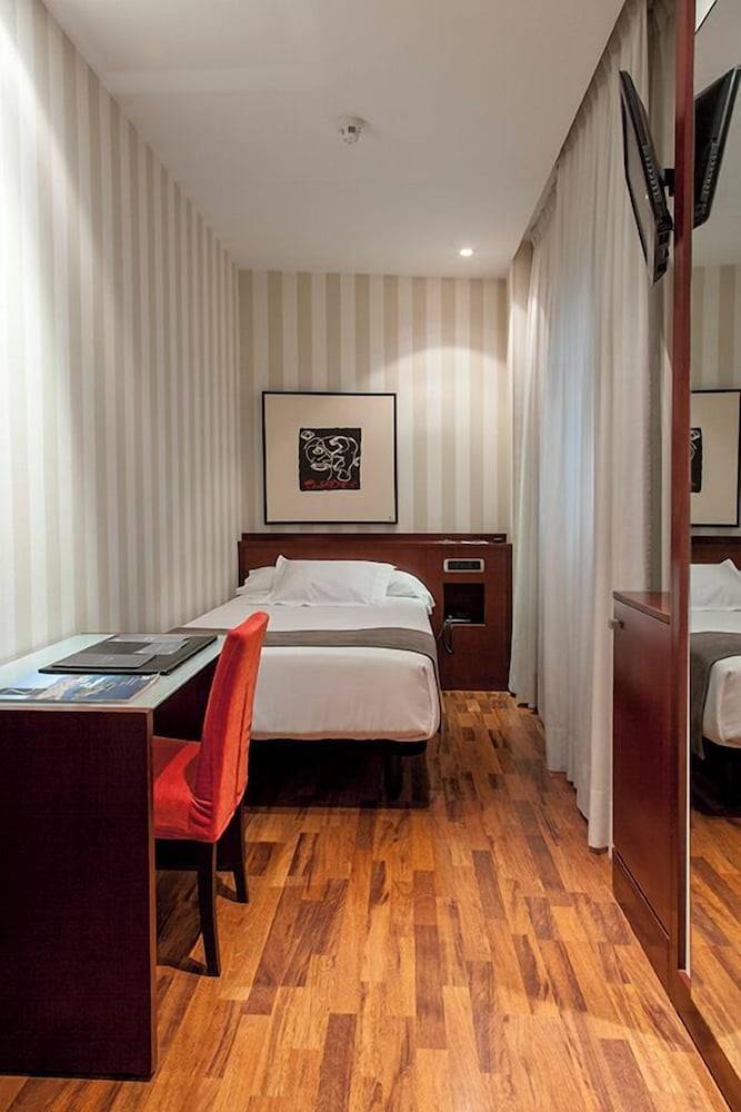 Hotel RH Murcia Centro 1