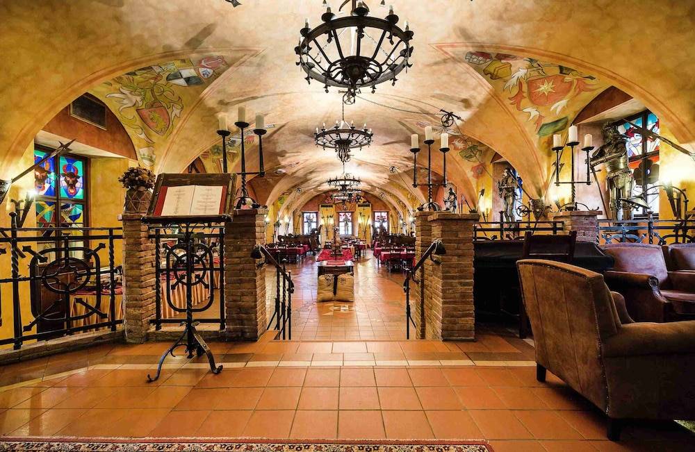 Pytloun Old Armoury Hotel Prague, Stará Zbrojnice 2