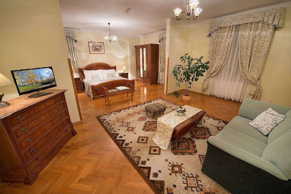 Boutique Hotel Constans 2