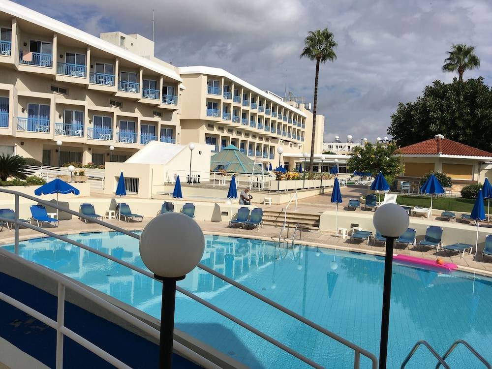 Kissos Hotel 1