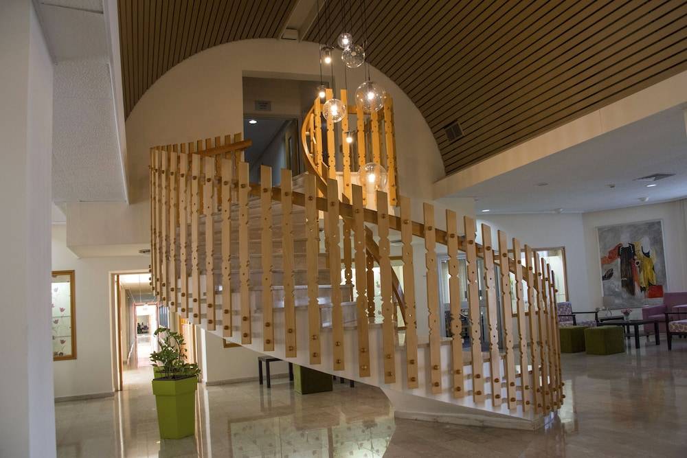 Kissos Hotel 2