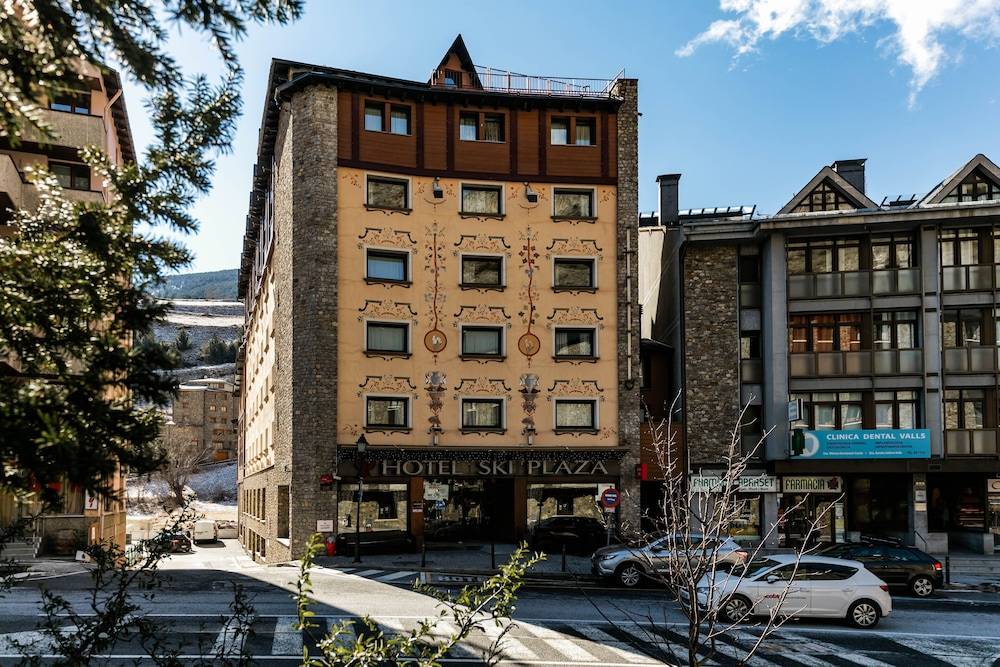 Ski Plaza Hotel & Wellness 1