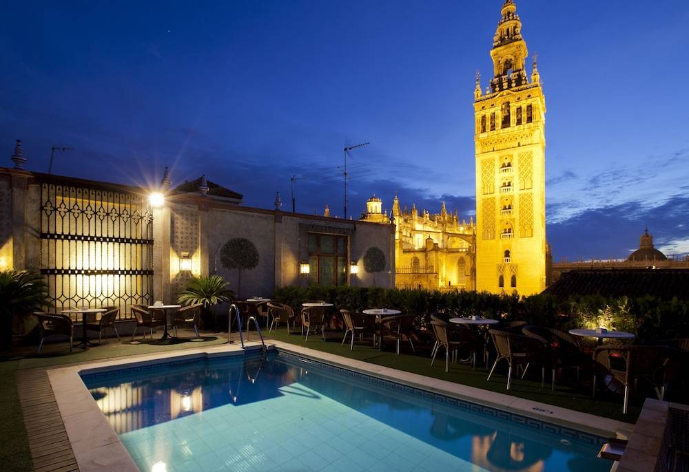Hotel Doña María 1