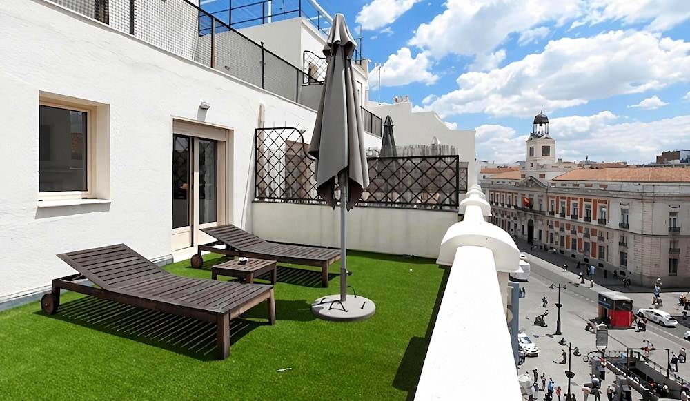 Hotel Moderno Puerta del Sol 1