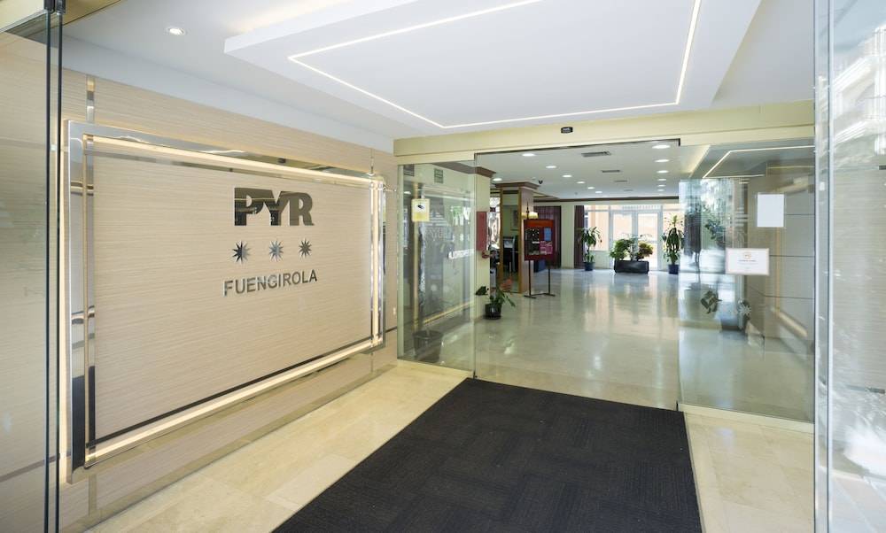 Hotel Apartamentos Pyr Fuengirola 2