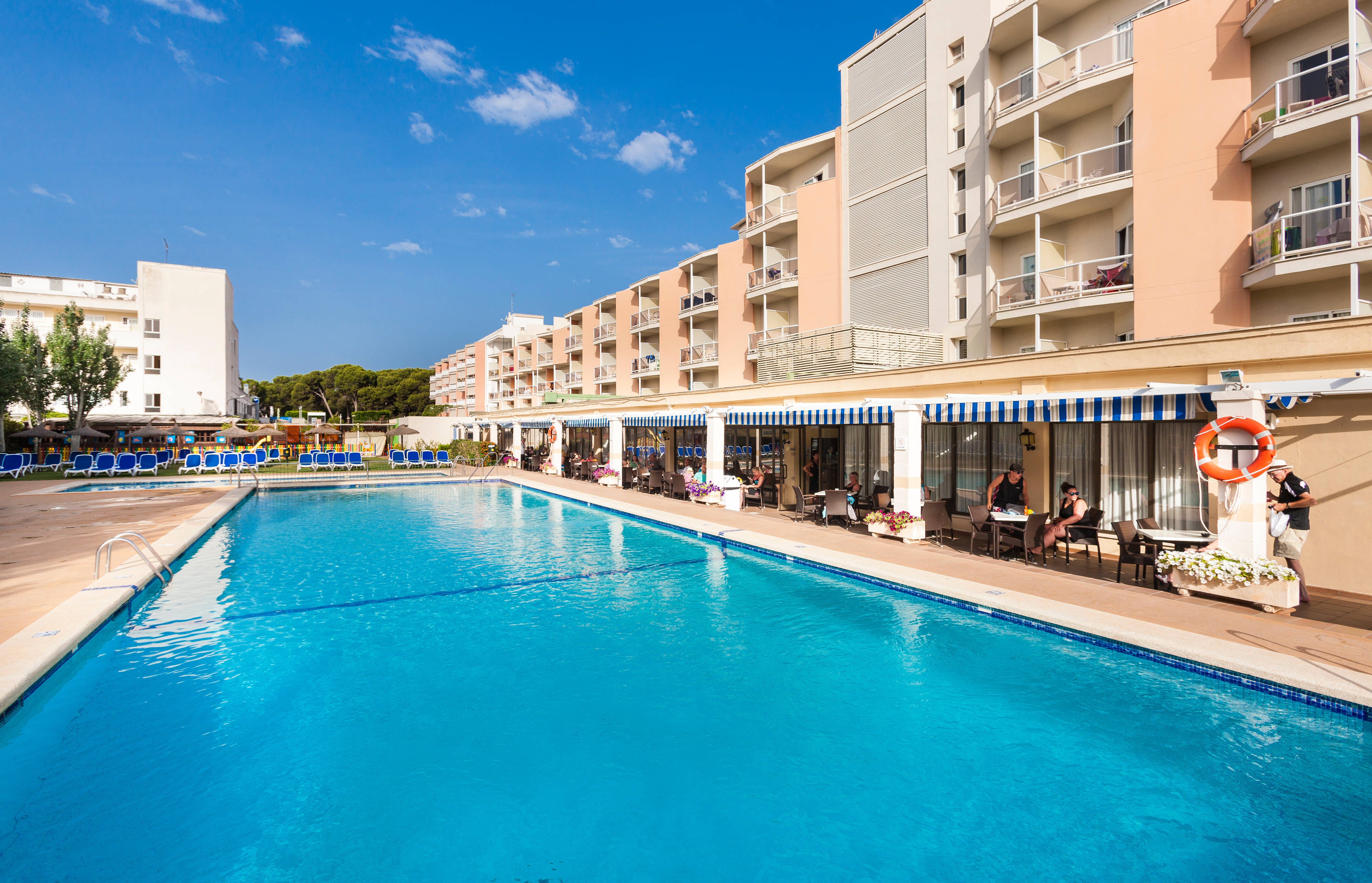 Globales Playa Santa Ponsa 1
