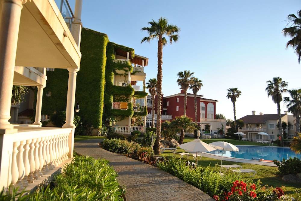 HG Jardín de Menorca 1