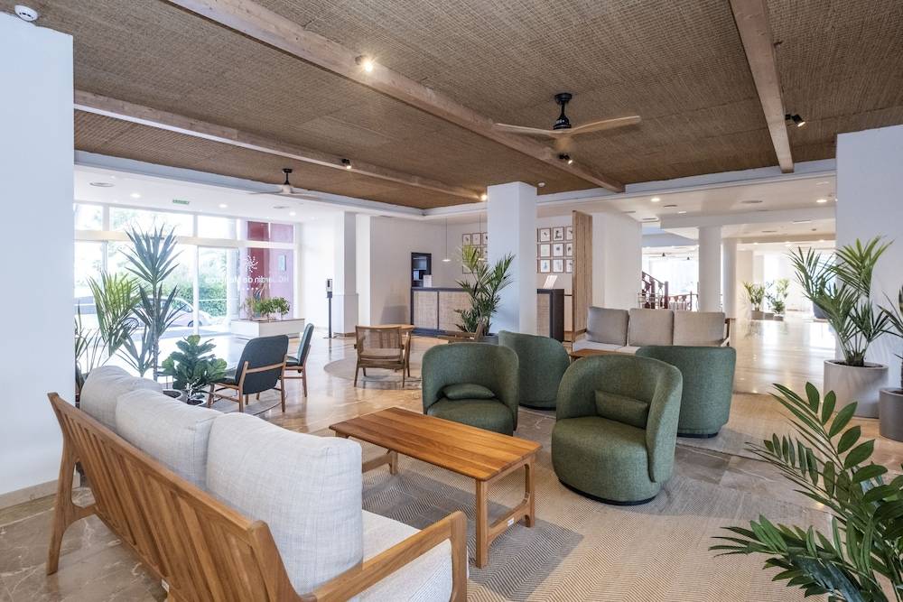 HG Jardín de Menorca 2
