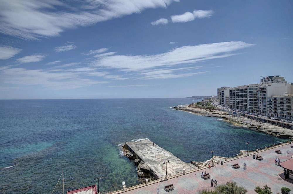 Sliema Chalet Hotel 1