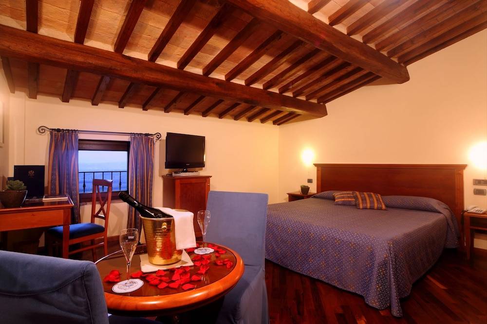 Relais La Corte di Bettona 2