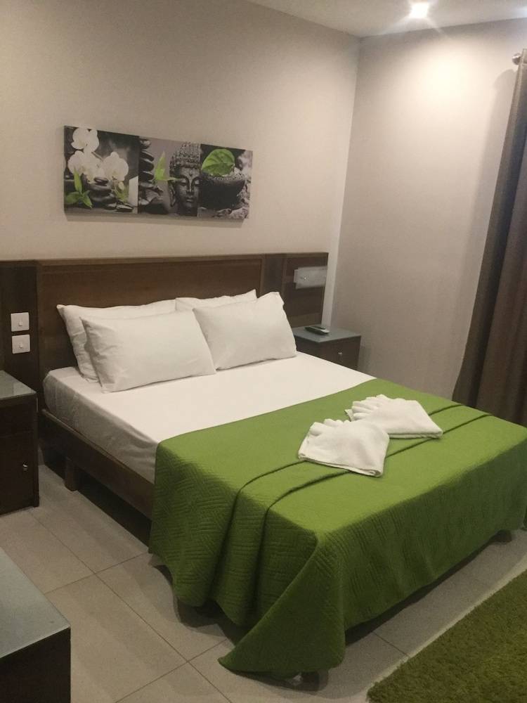Cerviola Hotel 2