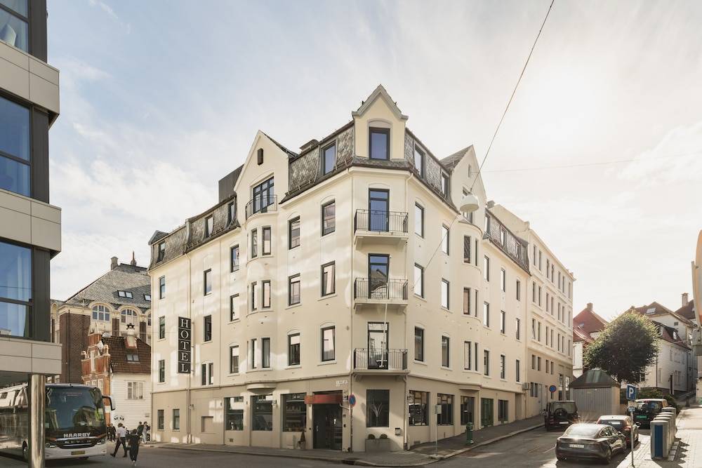 Heimen Hotel 1