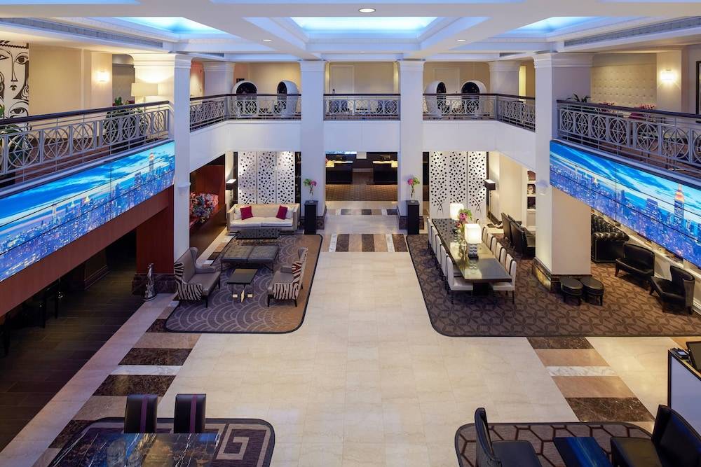 The Lexington Hotel, Autograph Collection 2