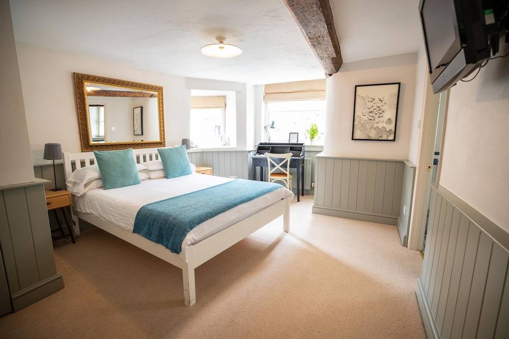 Tower House Guest House 2