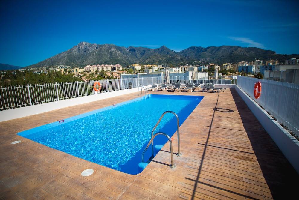 Ona Marbella Inn 1