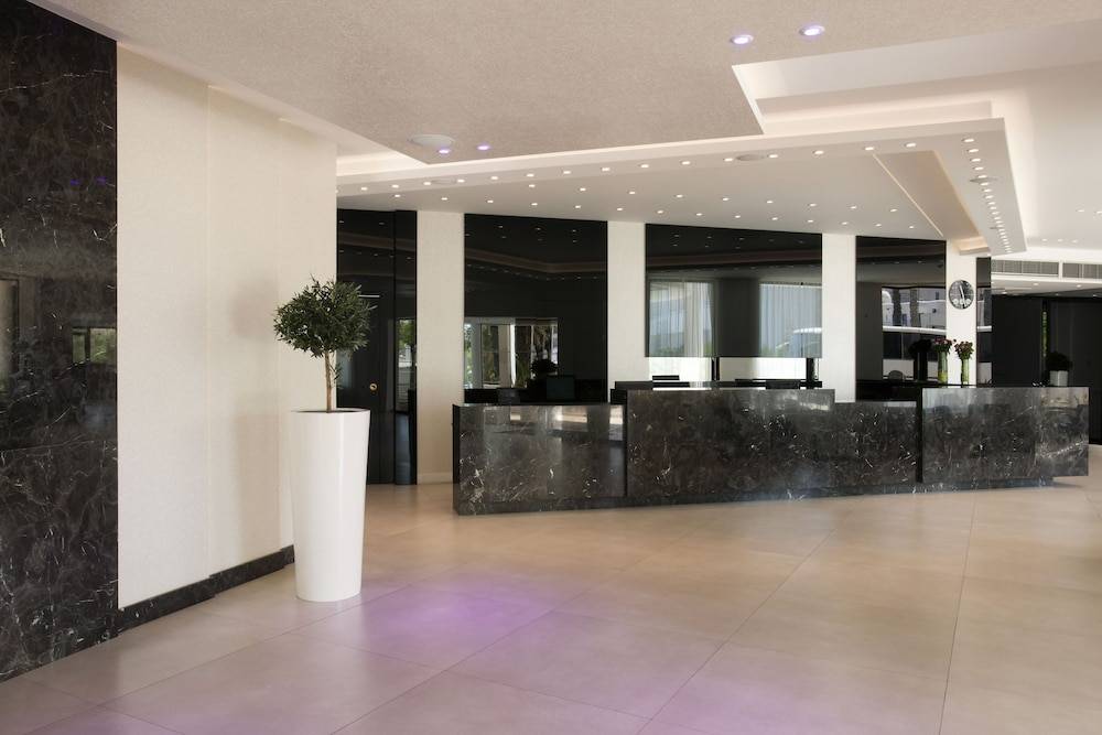 Christofinia Hotel 2