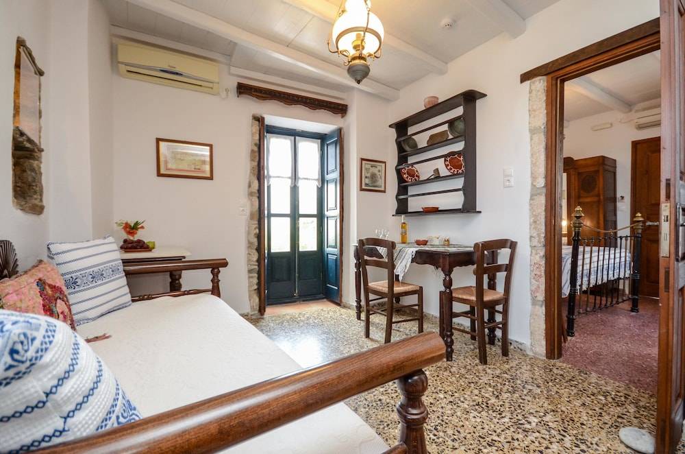 Venetiko Apartments 2