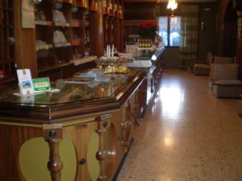 Hotel Residence La Rosa 2