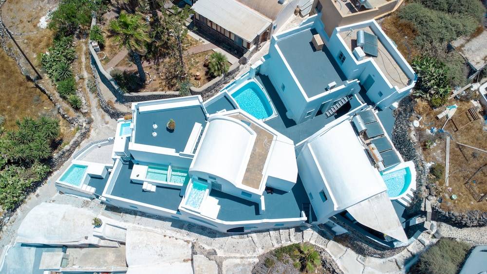 White Cave Villas 2
