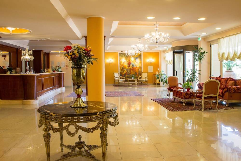 Semiramide Palace Hotel 2