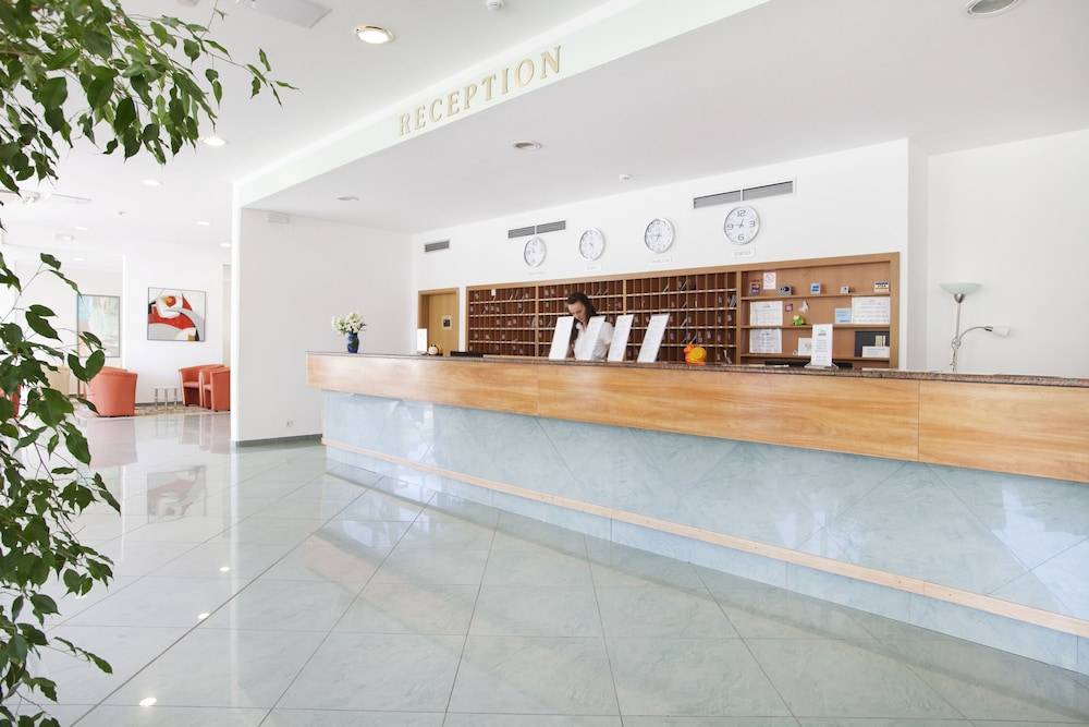 MASLINICA Narcis Hotel 2