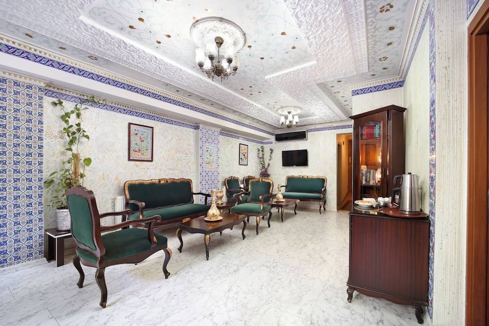 Aldem Hotel 2
