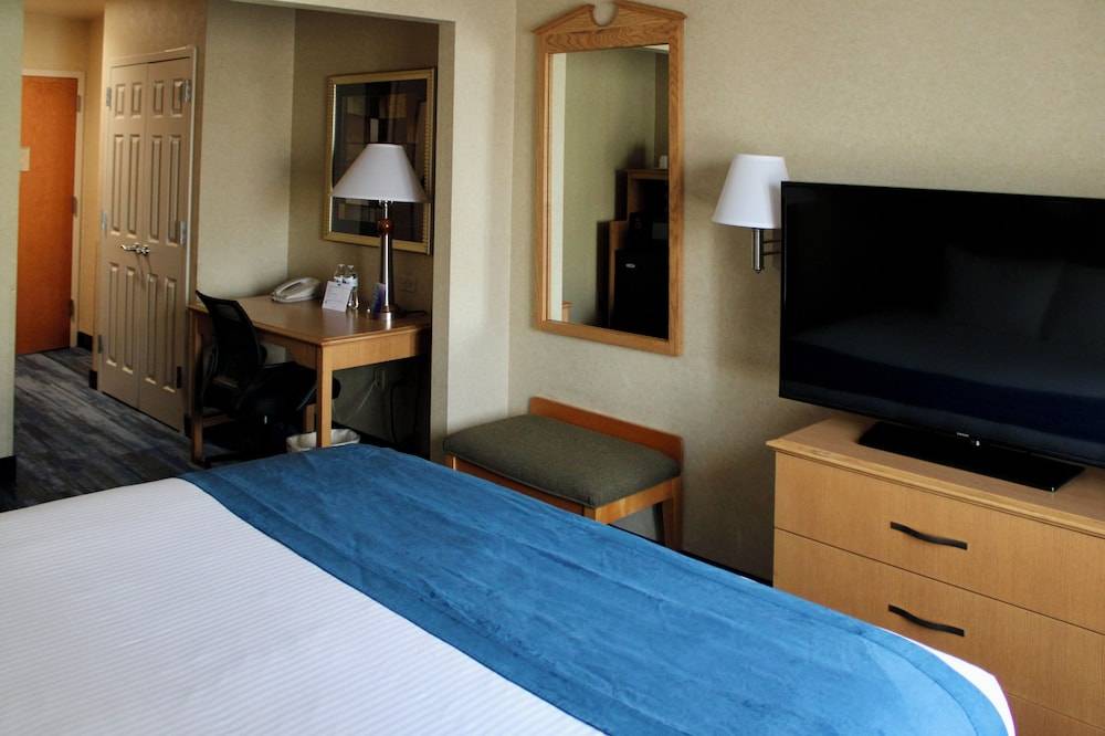 Marco LaGuardia Hotel & Suites 2