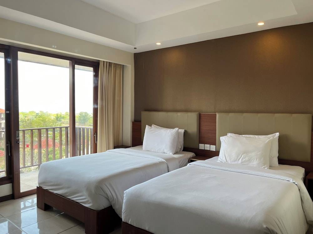 New Kuta Hotel by LORIN 2